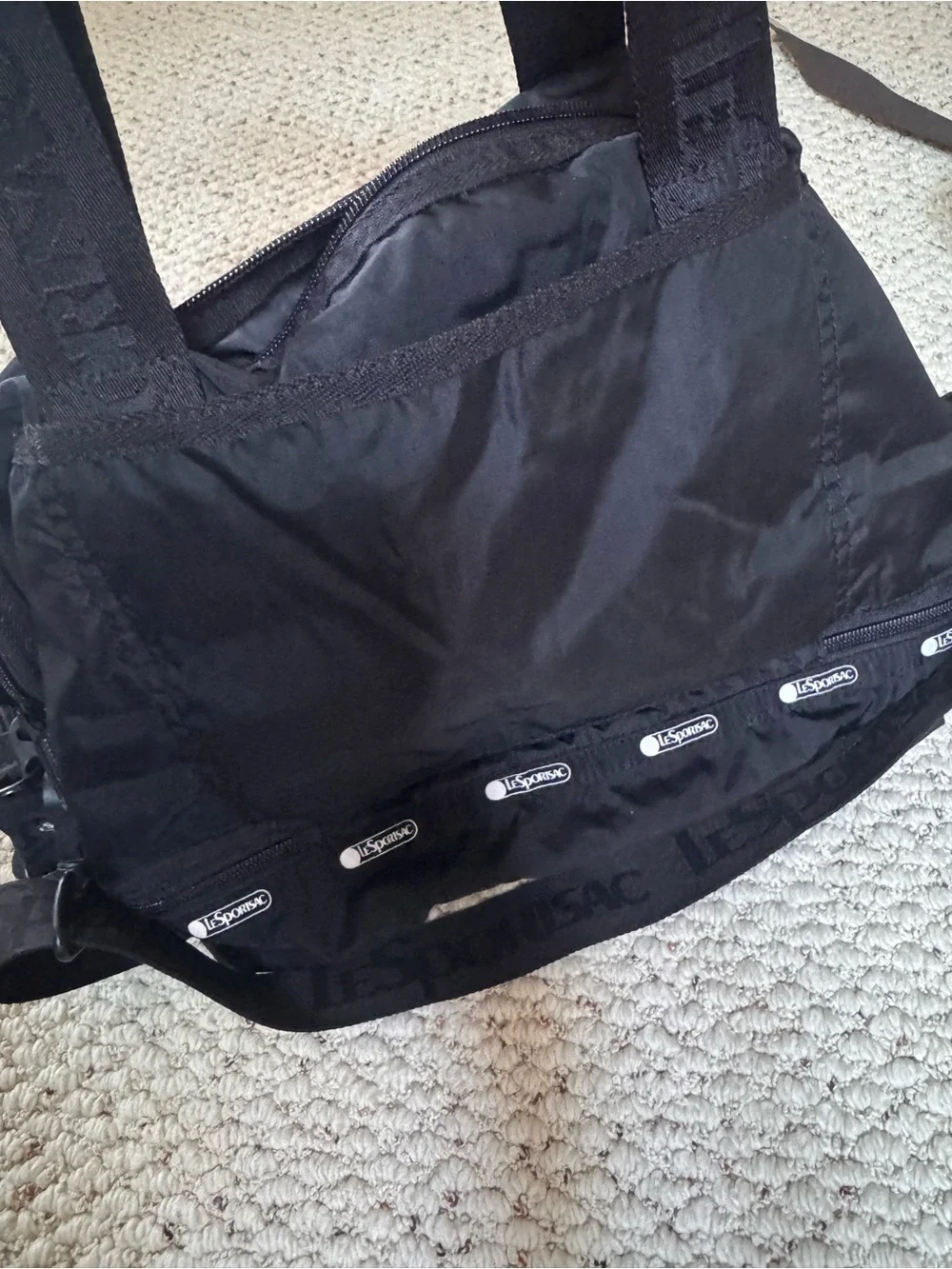 Lesportsac Black Nylon Shoulder Tote with Logo Accents Weekender Carryall 0160